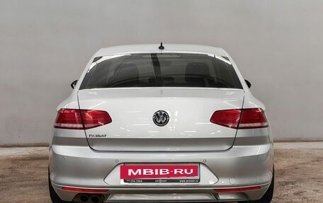 Volkswagen Passat B8 рестайлинг, 2018 год, 2 342 000 рублей, 6 фотография