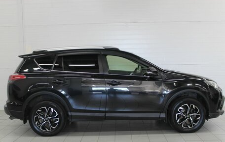 Toyota RAV4, 2016 год, 1 850 000 рублей, 7 фотография
