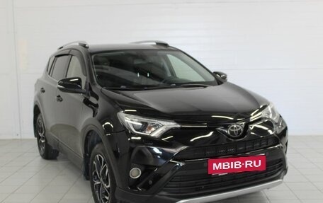 Toyota RAV4, 2016 год, 1 850 000 рублей, 6 фотография