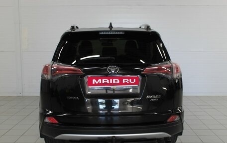 Toyota RAV4, 2016 год, 1 850 000 рублей, 10 фотография