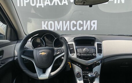 Chevrolet Cruze II, 2011 год, 620 000 рублей, 14 фотография