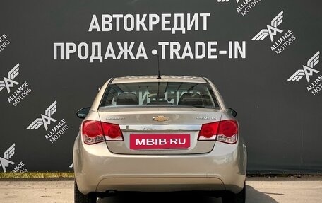 Chevrolet Cruze II, 2011 год, 620 000 рублей, 6 фотография