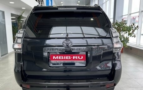 Toyota Land Cruiser Prado 150 рестайлинг 2, 2014 год, 3 980 000 рублей, 8 фотография