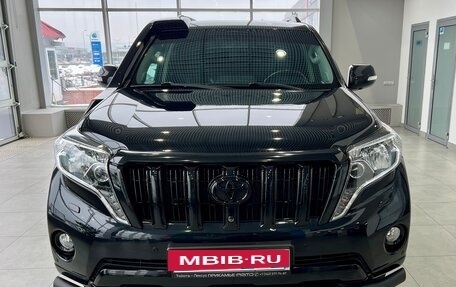 Toyota Land Cruiser Prado 150 рестайлинг 2, 2014 год, 3 980 000 рублей, 7 фотография