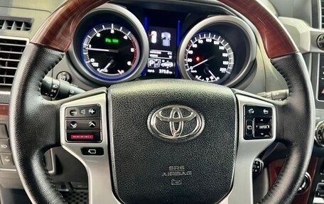 Toyota Land Cruiser Prado 150 рестайлинг 2, 2014 год, 3 980 000 рублей, 11 фотография