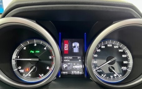 Toyota Land Cruiser Prado 150 рестайлинг 2, 2014 год, 3 980 000 рублей, 12 фотография