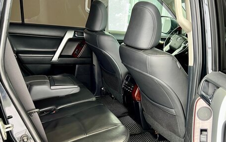 Toyota Land Cruiser Prado 150 рестайлинг 2, 2014 год, 3 980 000 рублей, 19 фотография