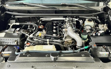 Toyota Land Cruiser Prado 150 рестайлинг 2, 2014 год, 3 980 000 рублей, 37 фотография