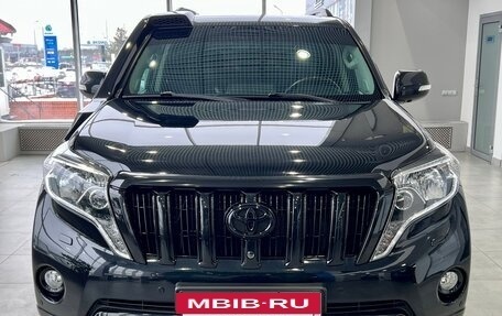 Toyota Land Cruiser Prado 150 рестайлинг 2, 2014 год, 3 980 000 рублей, 38 фотография