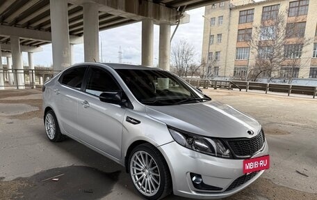 KIA Rio III рестайлинг, 2013 год, 888 888 рублей, 2 фотография