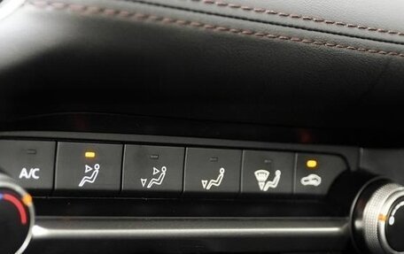 Mazda 3, 2023 год, 1 390 000 рублей, 17 фотография