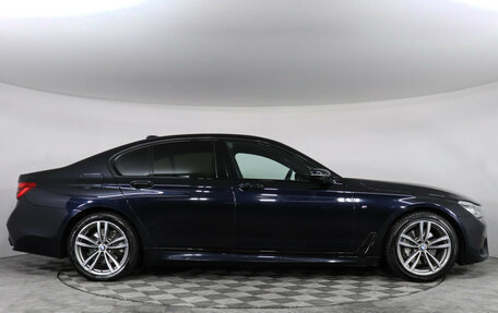 BMW 7 серия, 2018 год, 3 430 000 рублей, 5 фотография