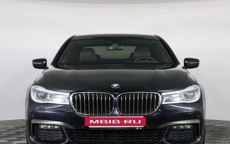 BMW 7 серия, 2018 год, 3 430 000 рублей, 3 фотография