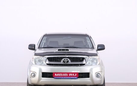 Toyota Hilux VII, 2010 год, 2 099 000 рублей, 2 фотография