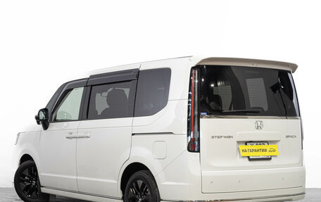 Honda Stepwgn, 2022 год, 3 049 000 рублей, 6 фотография