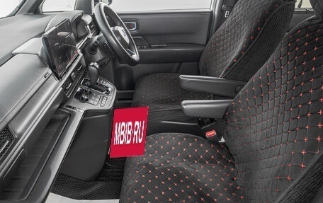 Honda Stepwgn, 2022 год, 3 049 000 рублей, 21 фотография