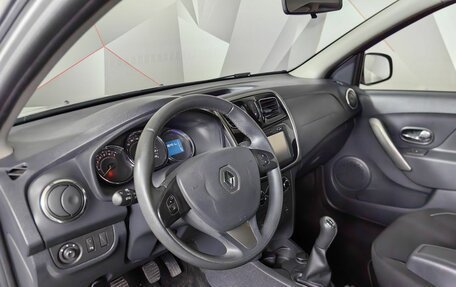 Renault Sandero II рестайлинг, 2016 год, 850 000 рублей, 17 фотография