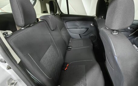 Renault Sandero II рестайлинг, 2016 год, 850 000 рублей, 14 фотография