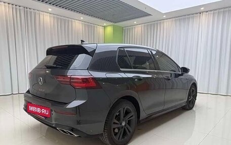 Volkswagen Golf VIII, 2022 год, 2 140 000 рублей, 4 фотография