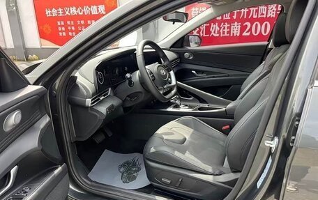 Hyundai Elantra, 2022 год, 1 620 000 рублей, 6 фотография