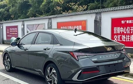 Hyundai Elantra, 2022 год, 1 620 000 рублей, 5 фотография