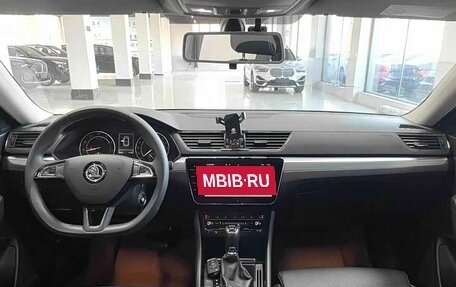 Skoda Superb III рестайлинг, 2022 год, 2 276 000 рублей, 10 фотография