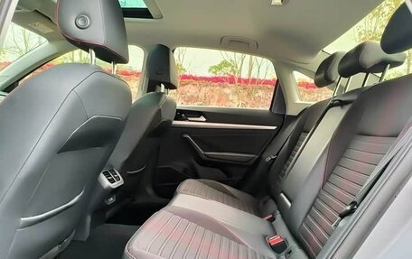 Volkswagen Lavida, 2022 год, 1 648 000 рублей, 10 фотография