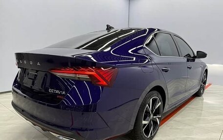 Skoda Octavia IV, 2022 год, 2 255 000 рублей, 6 фотография