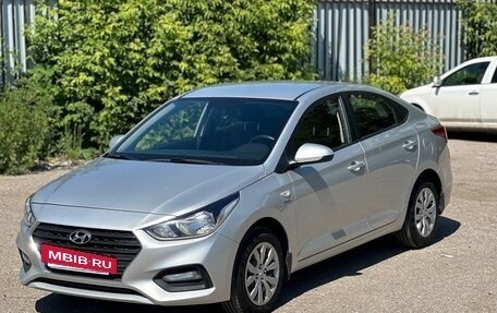 Hyundai Solaris II рестайлинг, 2019 год, 1 250 000 рублей, 2 фотография