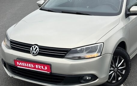Volkswagen Jetta VI, 2014 год, 449 000 рублей, 5 фотография