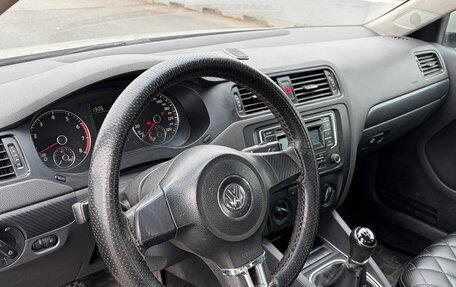 Volkswagen Jetta VI, 2014 год, 449 000 рублей, 13 фотография