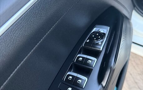 KIA K5, 2020 год, 2 700 000 рублей, 27 фотография