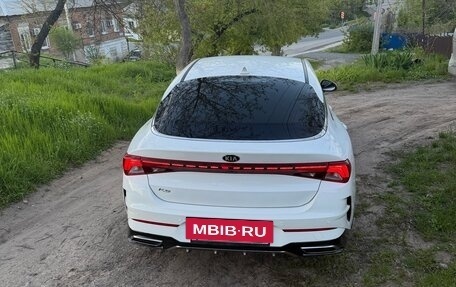 KIA K5, 2020 год, 2 700 000 рублей, 24 фотография