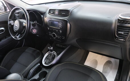 KIA Soul II рестайлинг, 2015 год, 1 249 000 рублей, 19 фотография