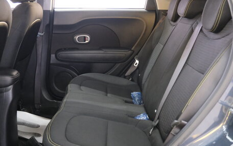 KIA Soul II рестайлинг, 2015 год, 1 249 000 рублей, 21 фотография