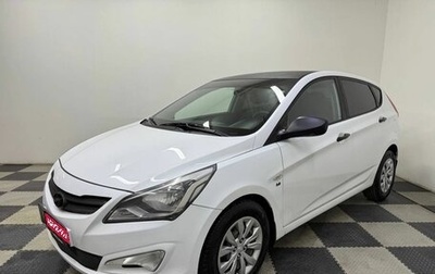 Hyundai Solaris II рестайлинг, 2015 год, 810 000 рублей, 1 фотография