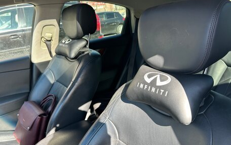 Infiniti QX70, 2014 год, 2 315 000 рублей, 3 фотография