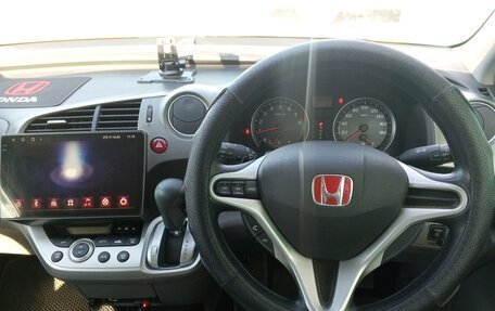 Honda Stream II, 2010 год, 1 490 000 рублей, 12 фотография