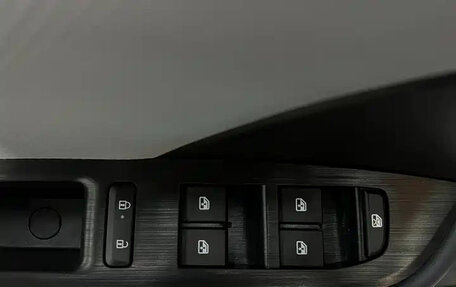 Chevrolet Monza, 2023 год, 1 015 000 рублей, 15 фотография