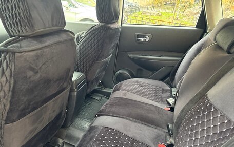 Nissan Qashqai, 2010 год, 800 000 рублей, 9 фотография