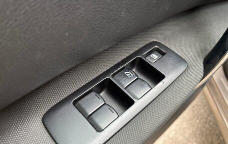 Nissan Qashqai, 2010 год, 800 000 рублей, 12 фотография