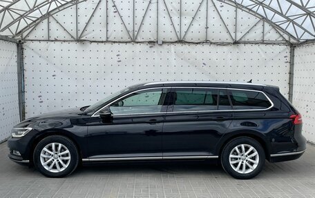 Volkswagen Passat B8 рестайлинг, 2019 год, 2 575 000 рублей, 10 фотография