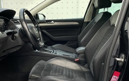 Volkswagen Passat B8 рестайлинг, 2019 год, 2 575 000 рублей, 11 фотография