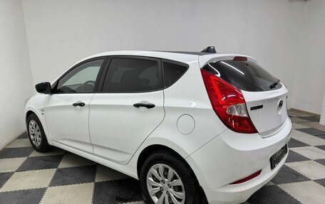 Hyundai Solaris II рестайлинг, 2015 год, 810 000 рублей, 7 фотография