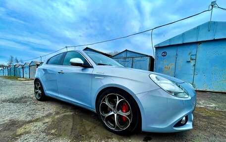 Alfa Romeo Giulietta, 2014 год, 1 780 000 рублей, 2 фотография