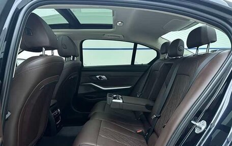 BMW 3 серия, 2023 год, 3 511 000 рублей, 19 фотография