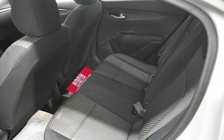 KIA Rio IV, 2018 год, 1 399 000 рублей, 13 фотография