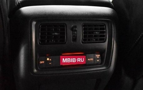 Nissan Pathfinder, 2016 год, 2 130 000 рублей, 11 фотография