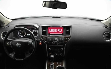 Nissan Pathfinder, 2016 год, 2 130 000 рублей, 5 фотография