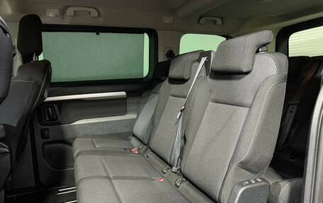 Peugeot Traveller I, 2018 год, 2 997 000 рублей, 10 фотография